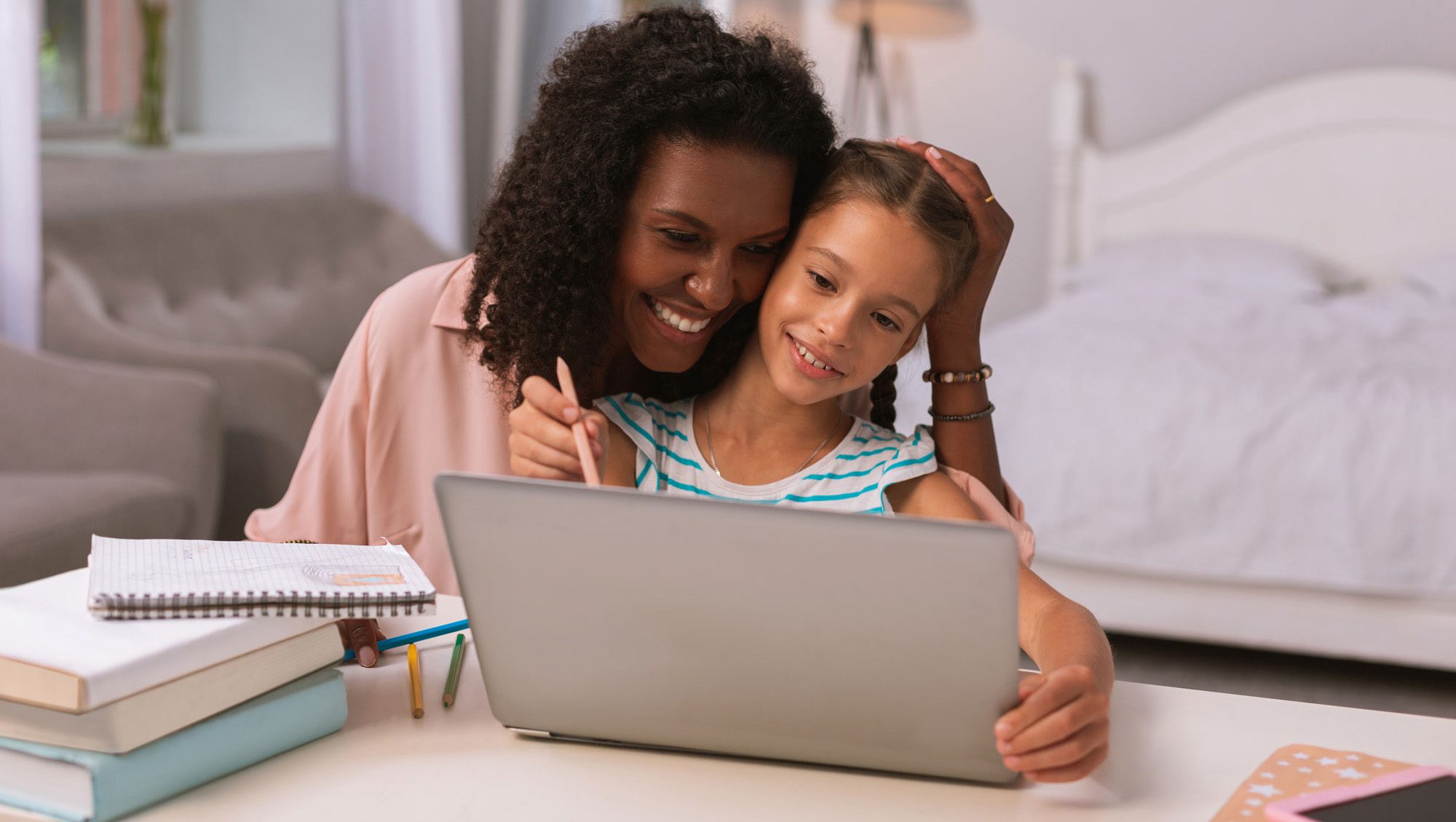 Virtual Prep student with her mother - Virtual Prep Indiana at Madison-Grant - Tuition-free Online Public School